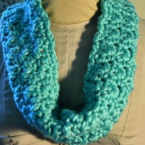 Crochet scarf